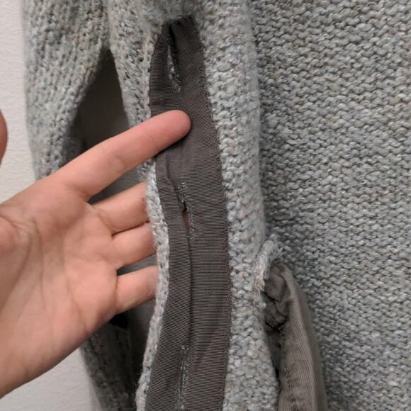 Sparrow knit button down gray sweater size XS - Picture 8 of 9